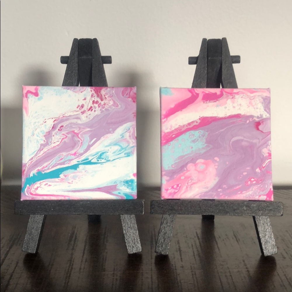 Set of 2 mini pour paintings with stands wall art